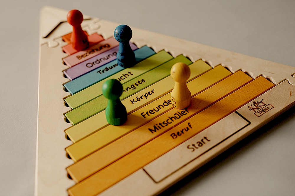 problempyramiden-spiel-fuer-jugendliche